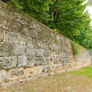 Roman Walls